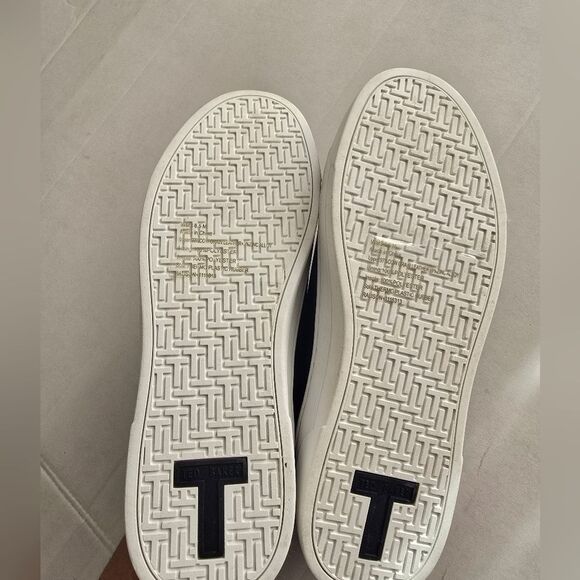 Ted Baker Alisson Sneakers Black Floral Size 6.5 - Picture 5 of 11